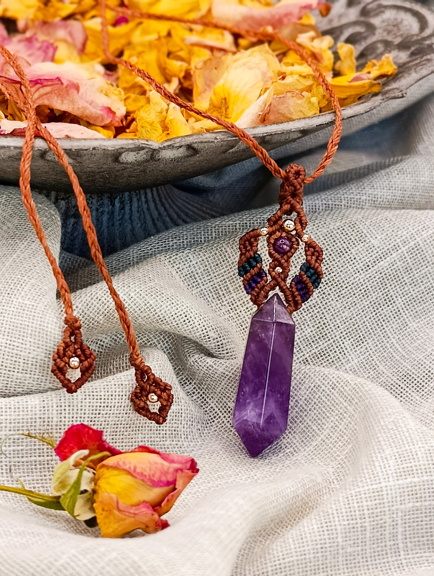 Pendentif Pendule Vision - Lithothérapie & Micro Macramé