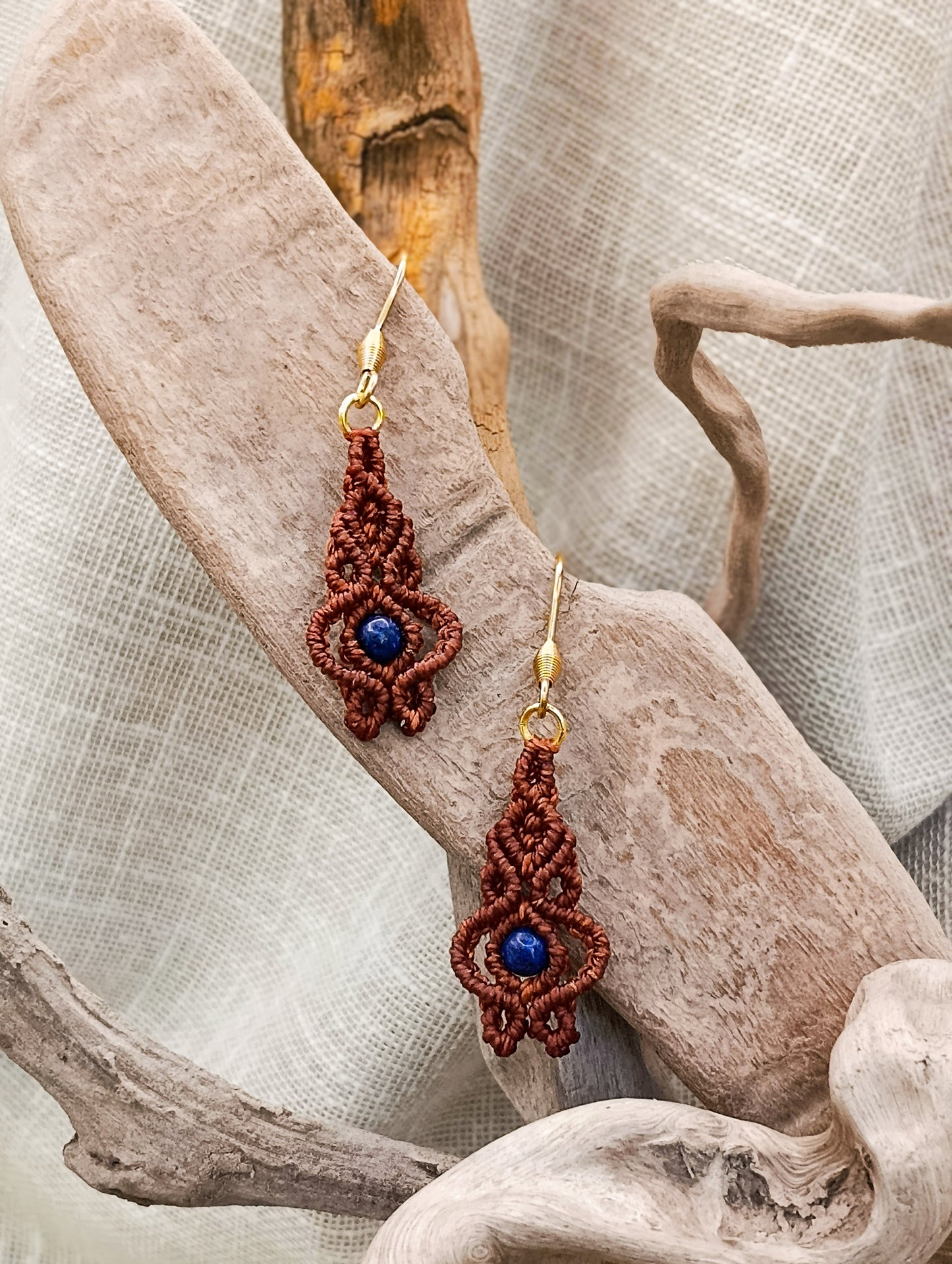 Boucles d'Oreilles Troisième Œil - Lithothérapie & Micro Macramé